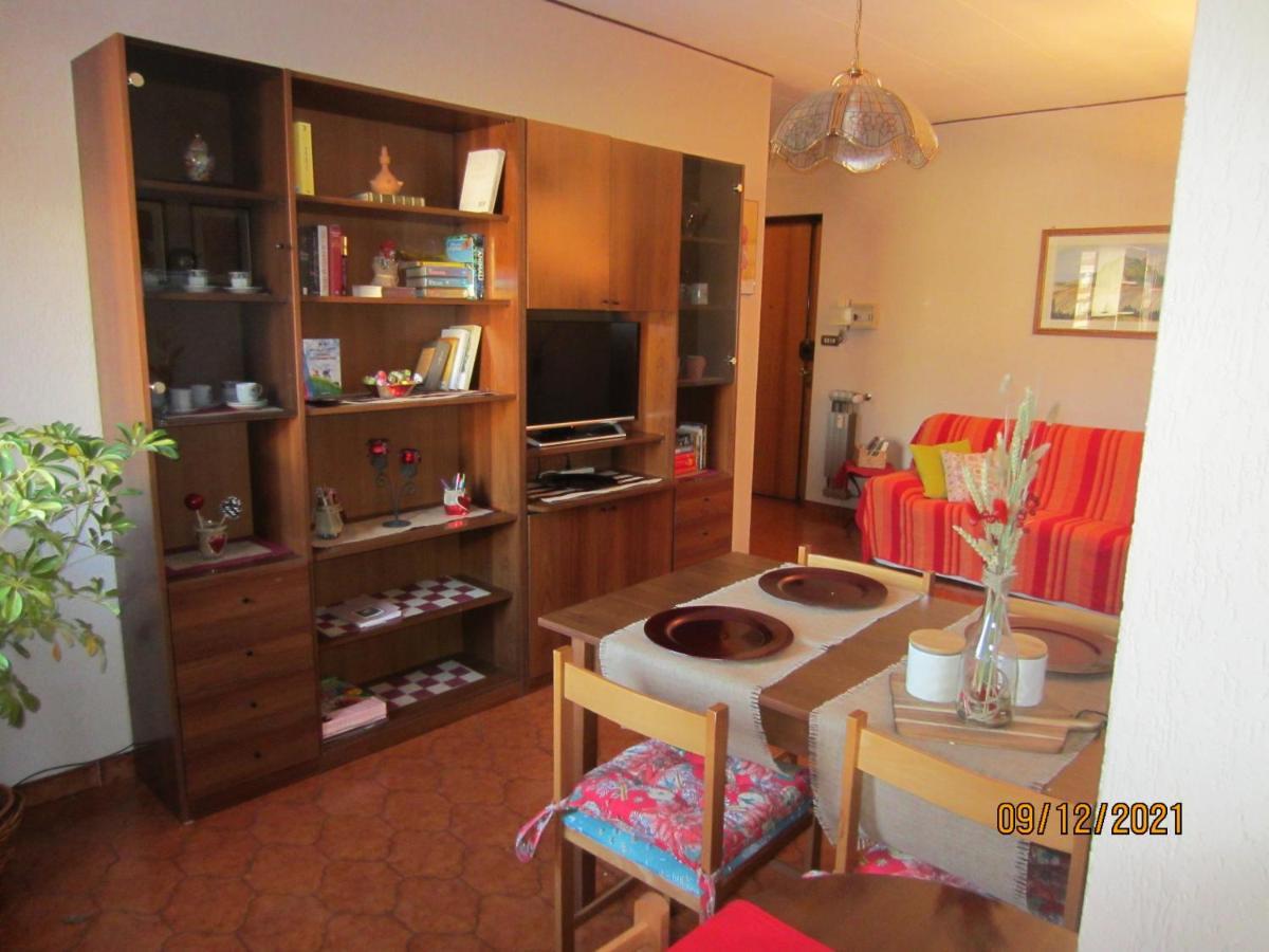 Casa Lucy Lägenhet Aosta Exteriör bild